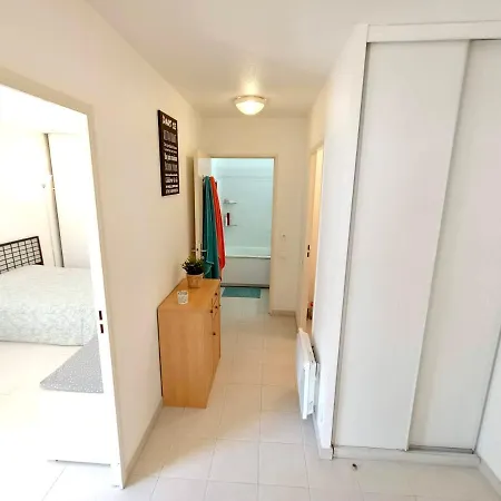 Apartman 2p 42m² Terrasse / Piscine / Clim / ! *